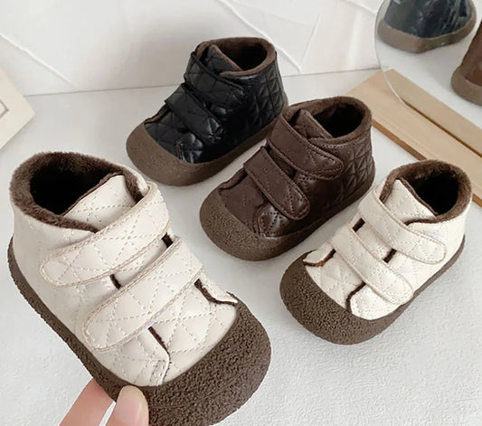 Bottines Bébé en Cuir – Chaudes, Légères & Antidérapantes