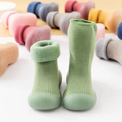 Chaussures-Chaussettes Bébé – Style & Confort – Modèle P’tit Bonbon
